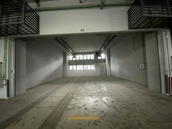 Carros Centre (D25), Factory #460714741
